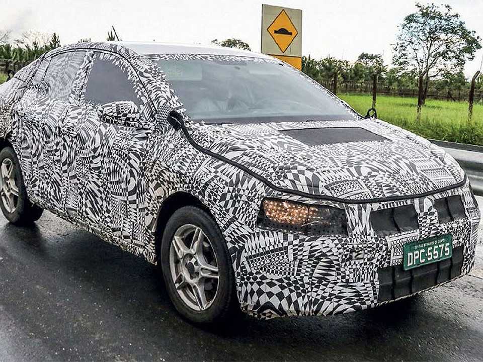 Volkswagen Virtus rodando em testes no Brasil