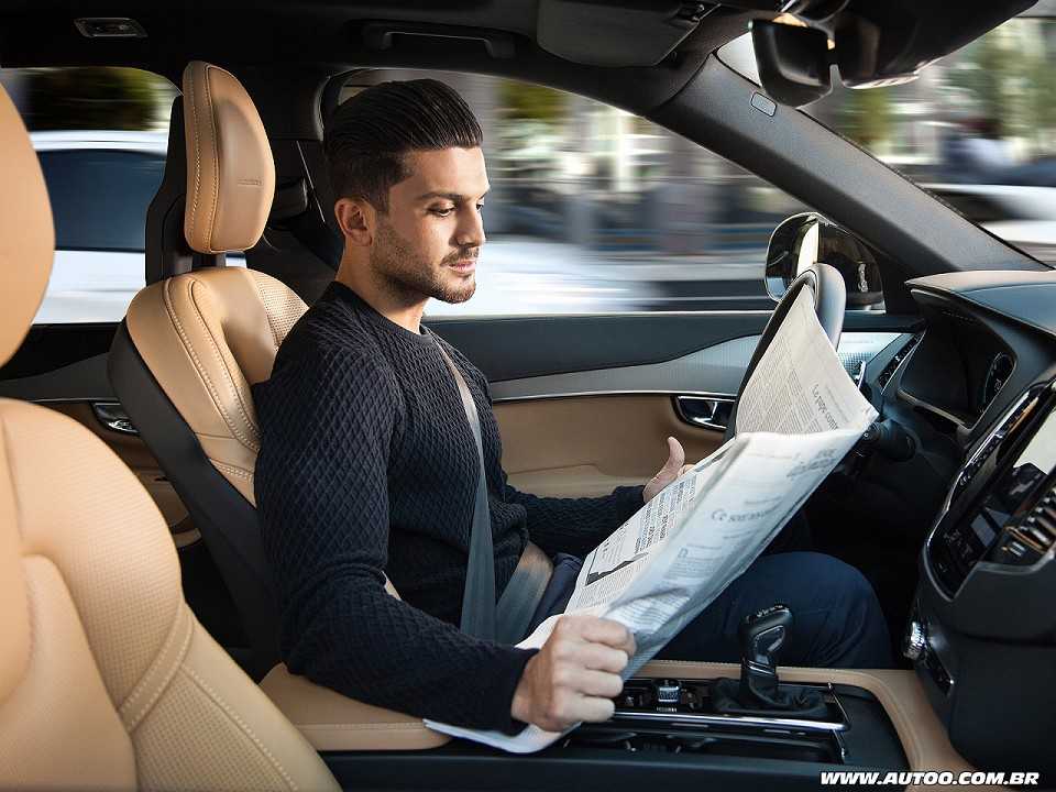 A bordo de um carro autônomo você poderá ter mais liberdade para realizar suas atividades preferidas