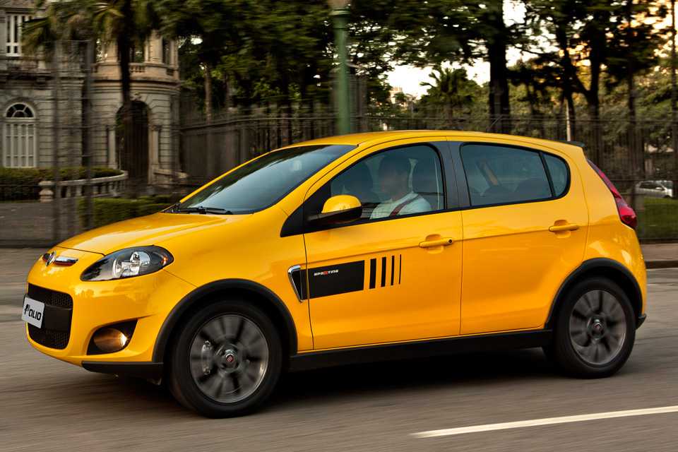 O Palio Sporting é oferecido apenas com motor 1.6