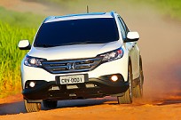 Divulgação Modelo recebe tração 4x4 na versão ELX