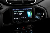 Chevrolet My Link permite conexão via Bluetooth