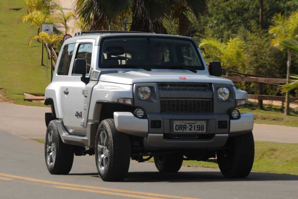 O novo Troller T4 usa o motor da Ranger, o 3.2 diesel de 200 cv
