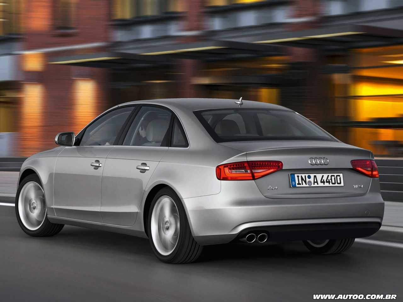 Audi�A4 - Foto 7 de 27 - 1600 x 1200 pixels2015 - �ngulo traseiro