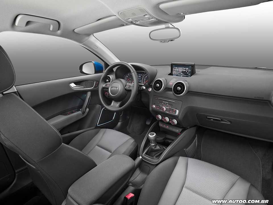 Audi�A1 2016 - painel