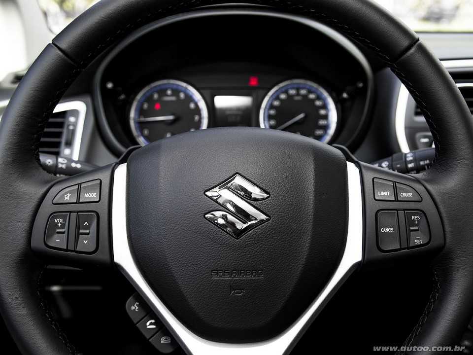 Suzuki�S-Cross 2015 - volante