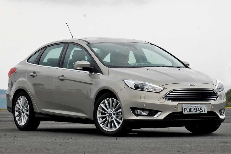 Ford Focus Fastback 2016