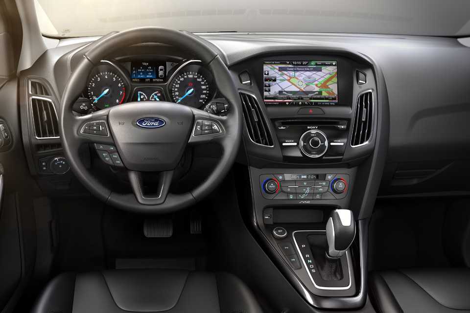 Ford Focus Fastback 2016