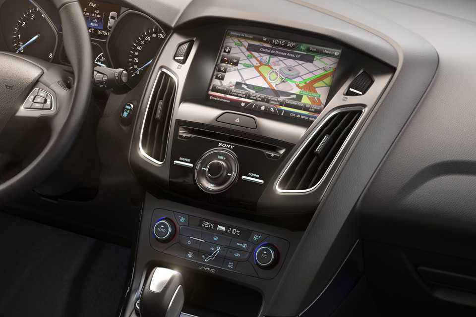 Ford Focus Fastback 2016