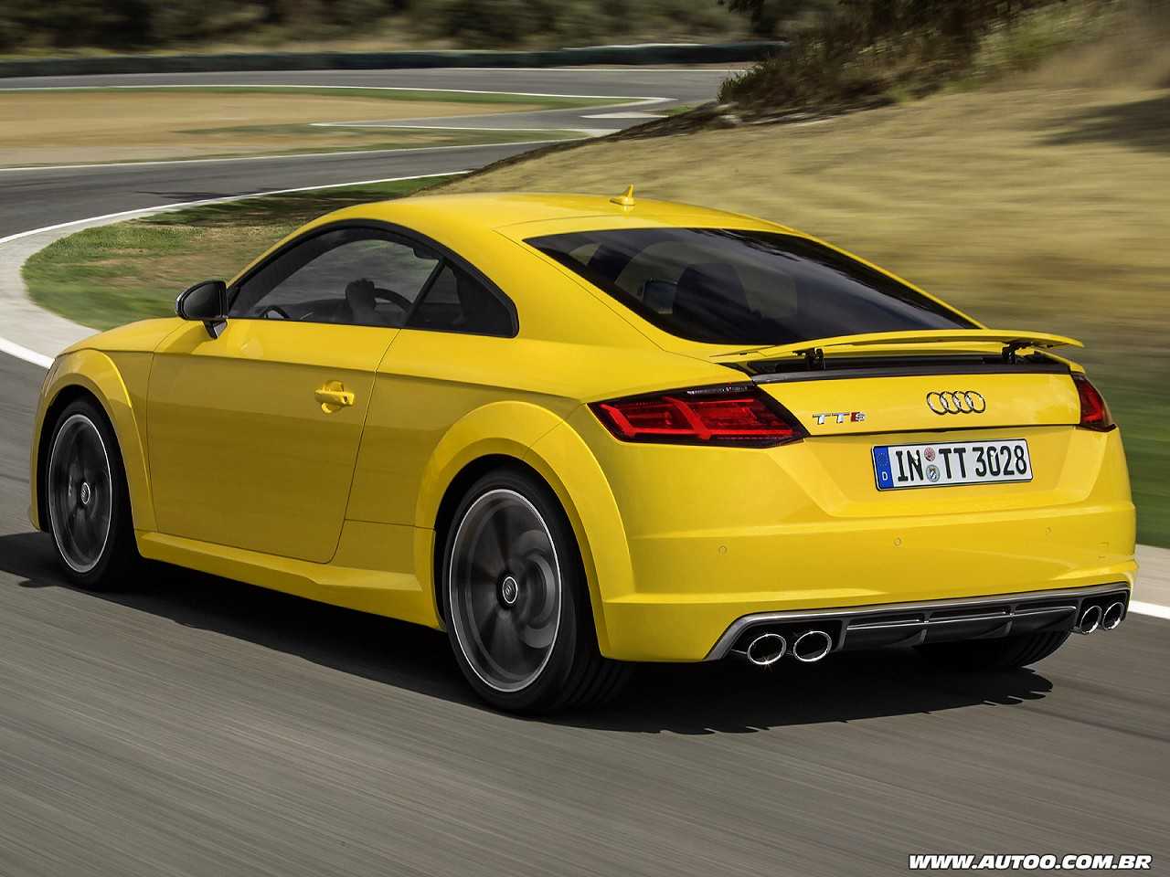 AudiTTS Coup 2015 - ngulo traseiro