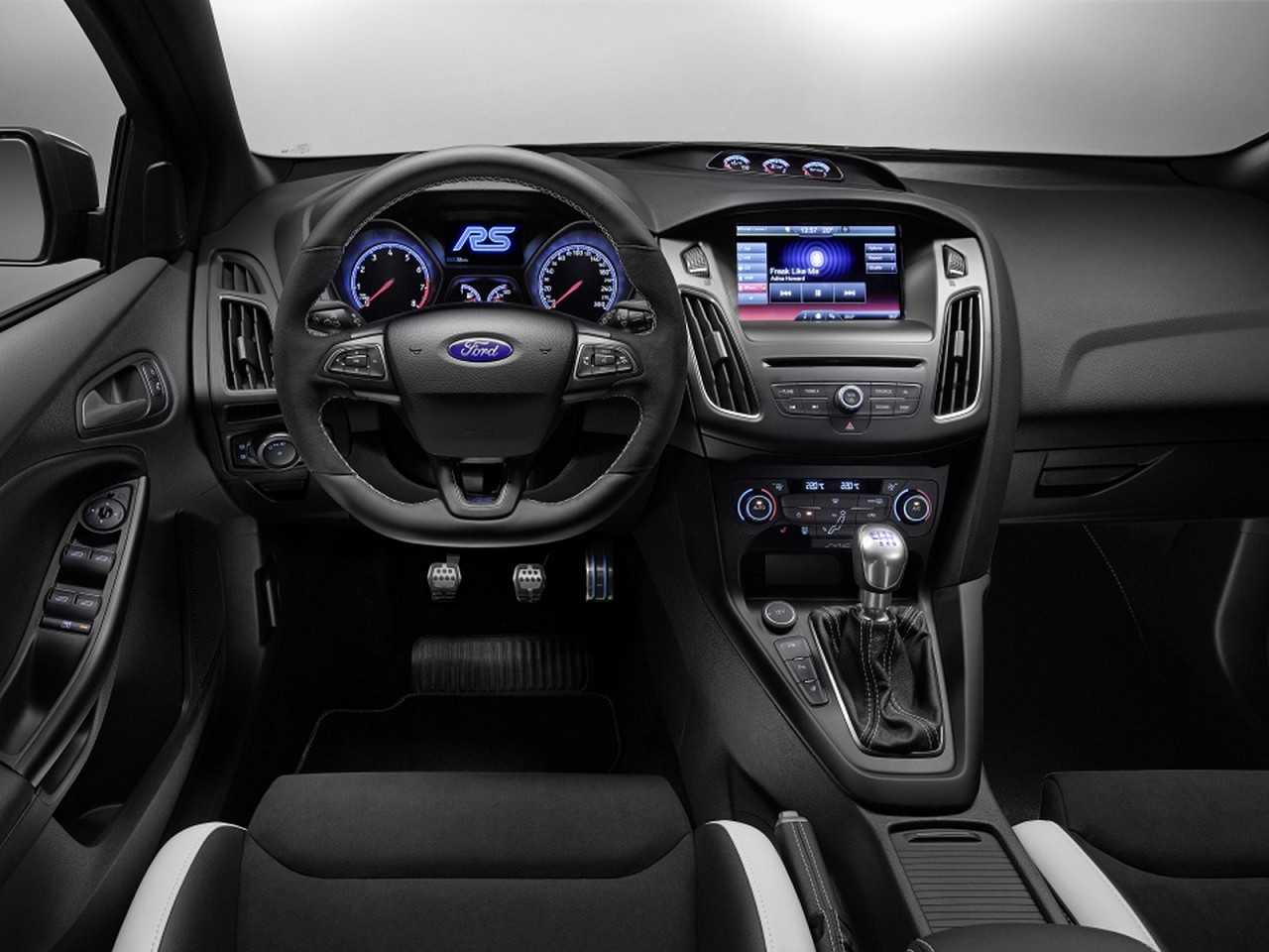 Ford�Focus RS - Foto 4 de 5 - 1600 x 1200 pixels2016 - painel