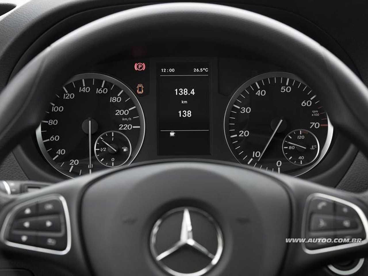 Mercedes-Benz�Vito - Foto 23 de 30 - 1600 x 1200 pixels2016 - painel de instrumentos