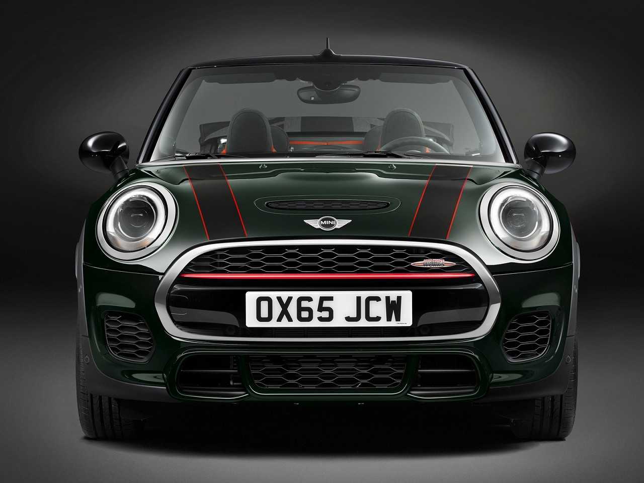 Mini�John Cooper Works Cabrio 2016 - �ngulo traseiro