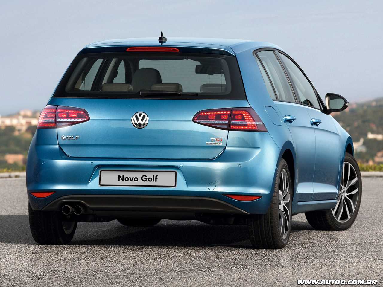 VolkswagenGolf 2016 - ngulo traseiro