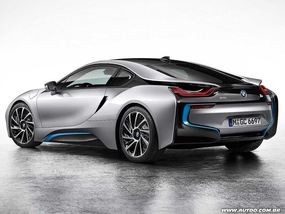 BMW�i8 2016 - �ngulo traseiro