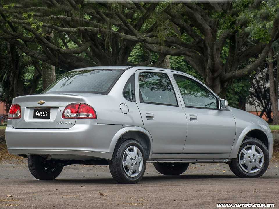 Chevrolet�Classic 2016 - �ngulo traseiro