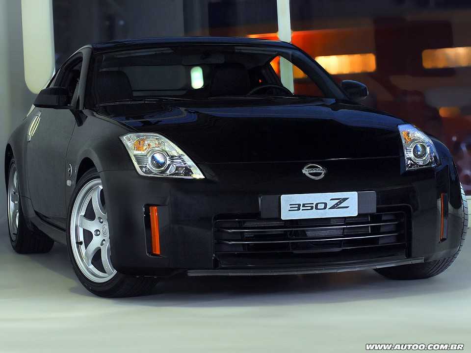 Nissan350Z 2008 - ngulo frontal