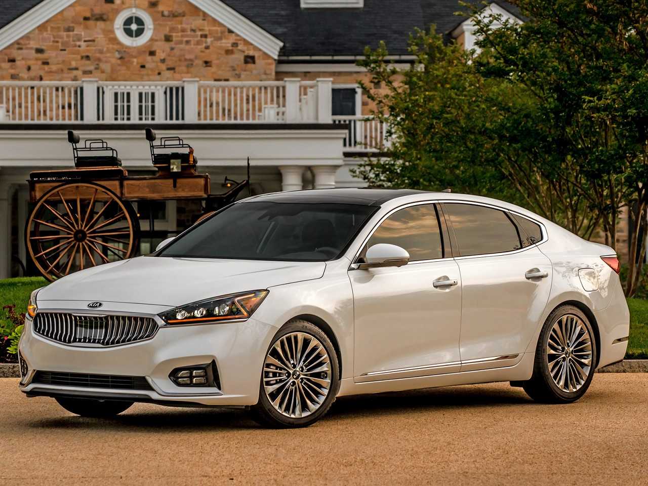 Kia�Cadenza 2017 - �ngulo frontal