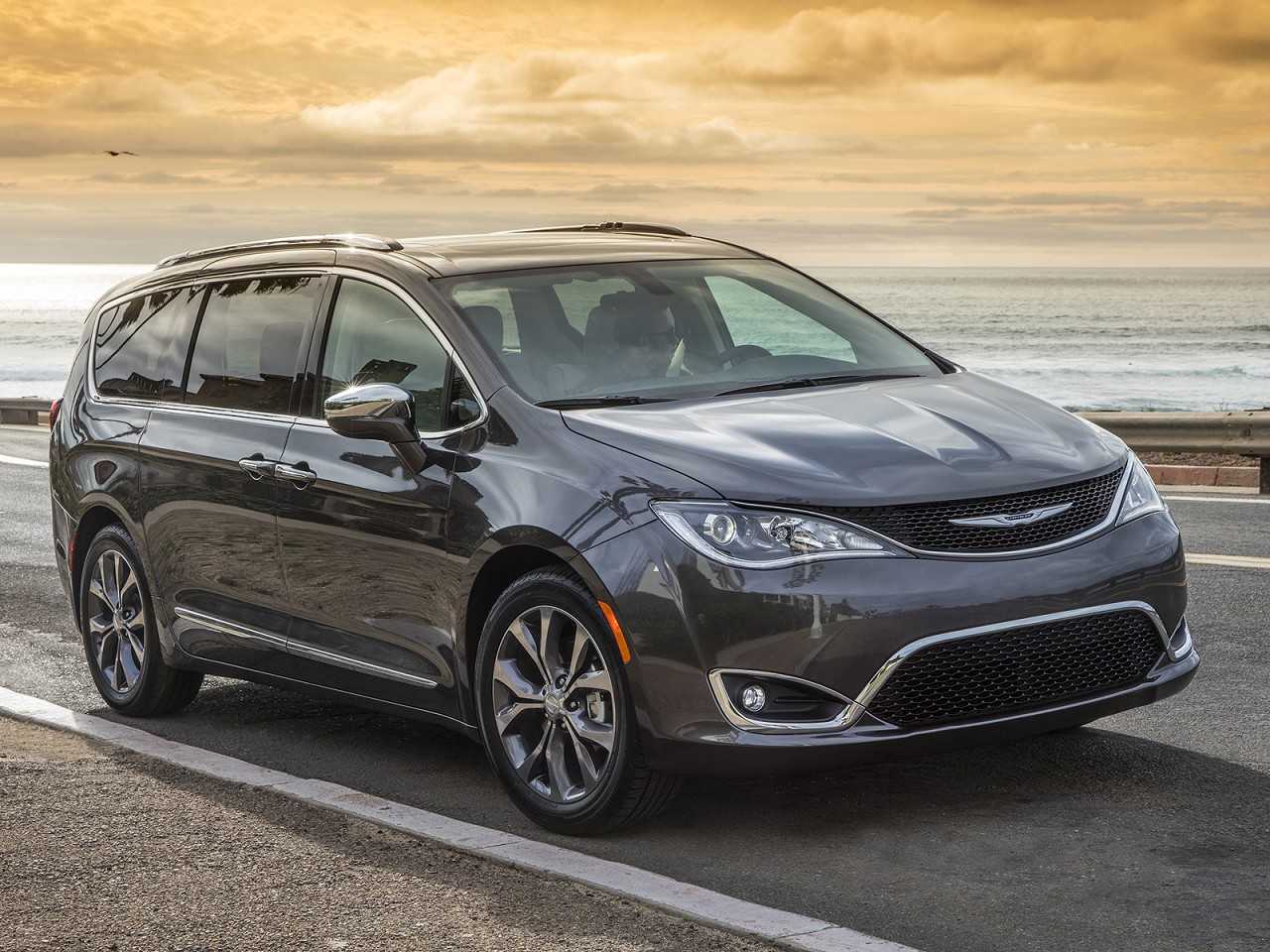 ChryslerPacifica 2017 - ngulo frontal