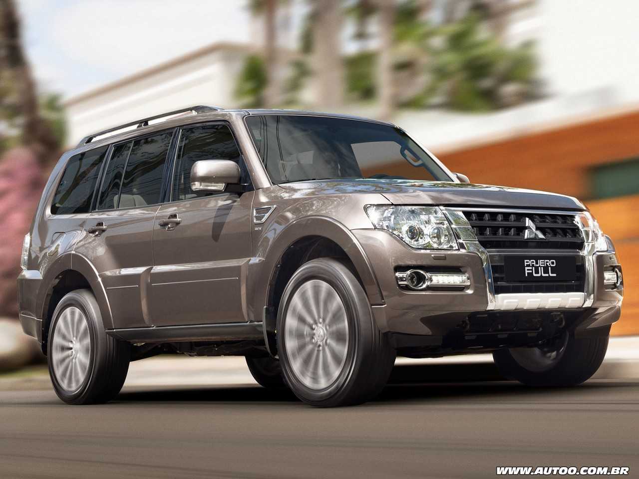 Mitsubishi 7 мест