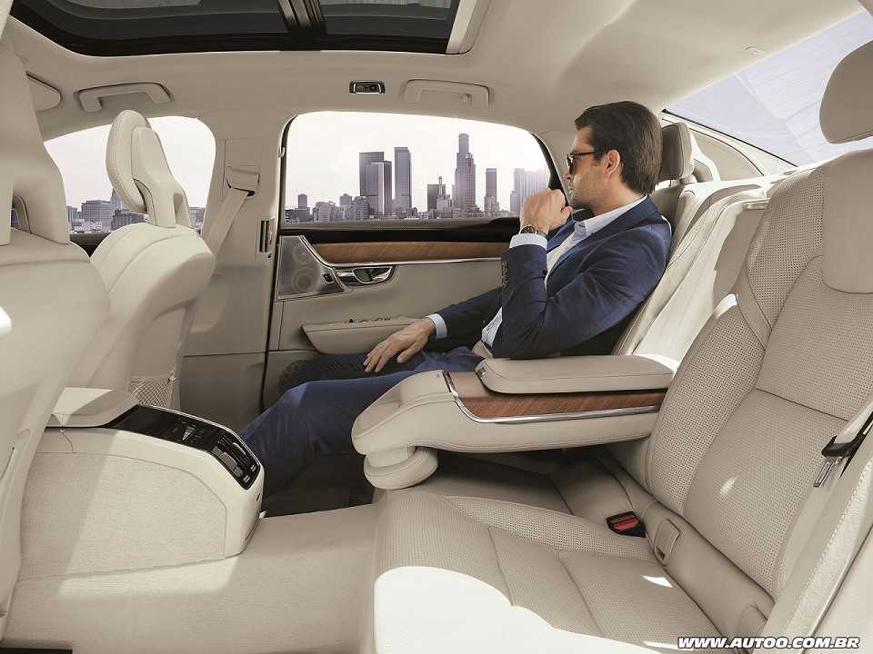 Volvo�S90 2017 - bancos traseiros