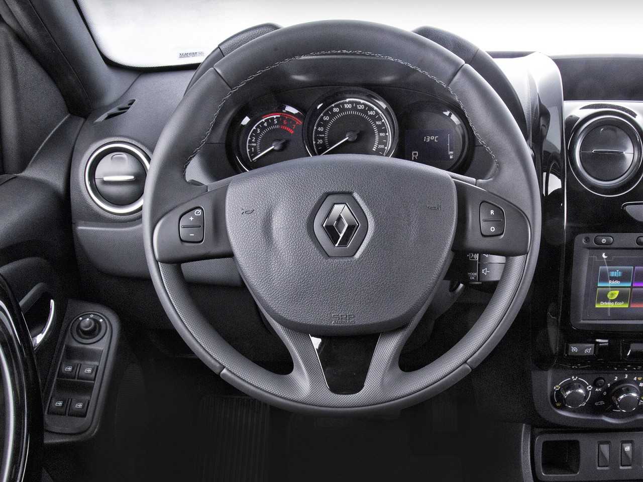 RenaultOroch 2017 - volante