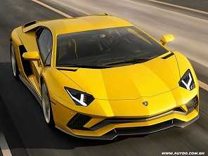 Nova era na Lamborghini: marca terá híbridos e prepara elétrico até 2028