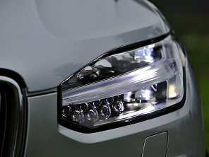 XC90