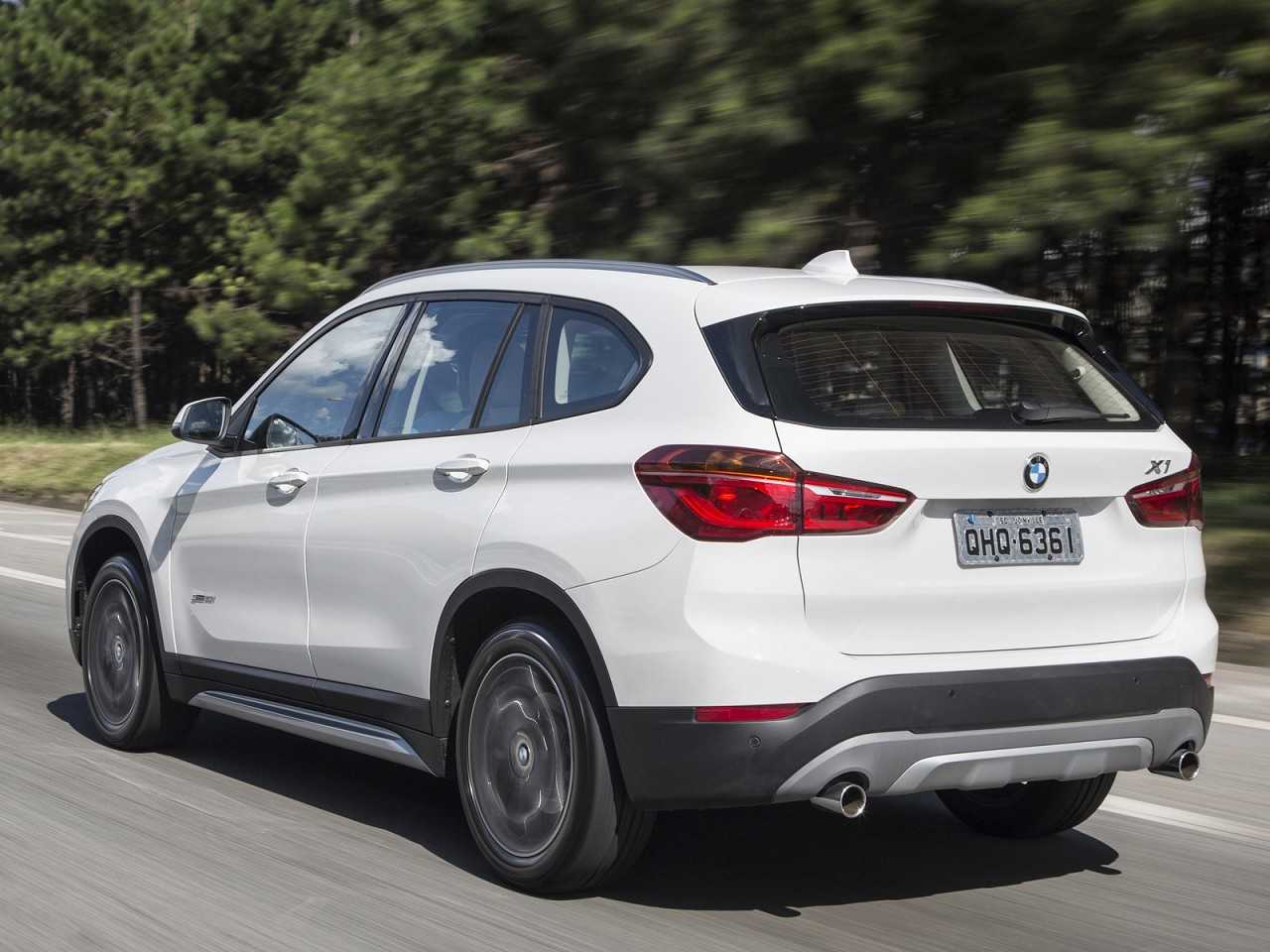 BMW�X1 - Foto 84 de 90 - 1600 x 1200 pixels2016 - �ngulo traseiro
