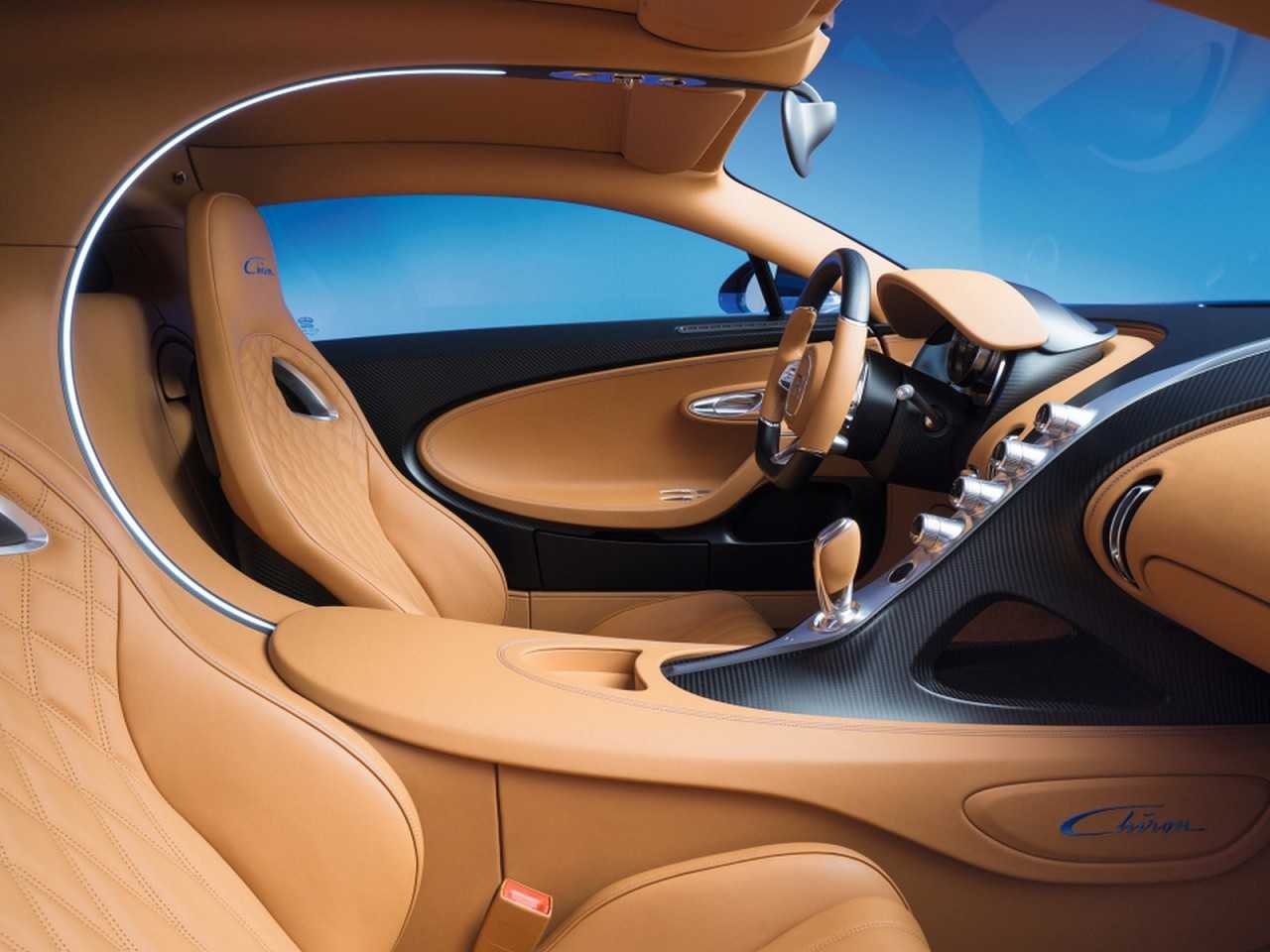 Bugatti�Chiron 2017 - bancos dianteiros