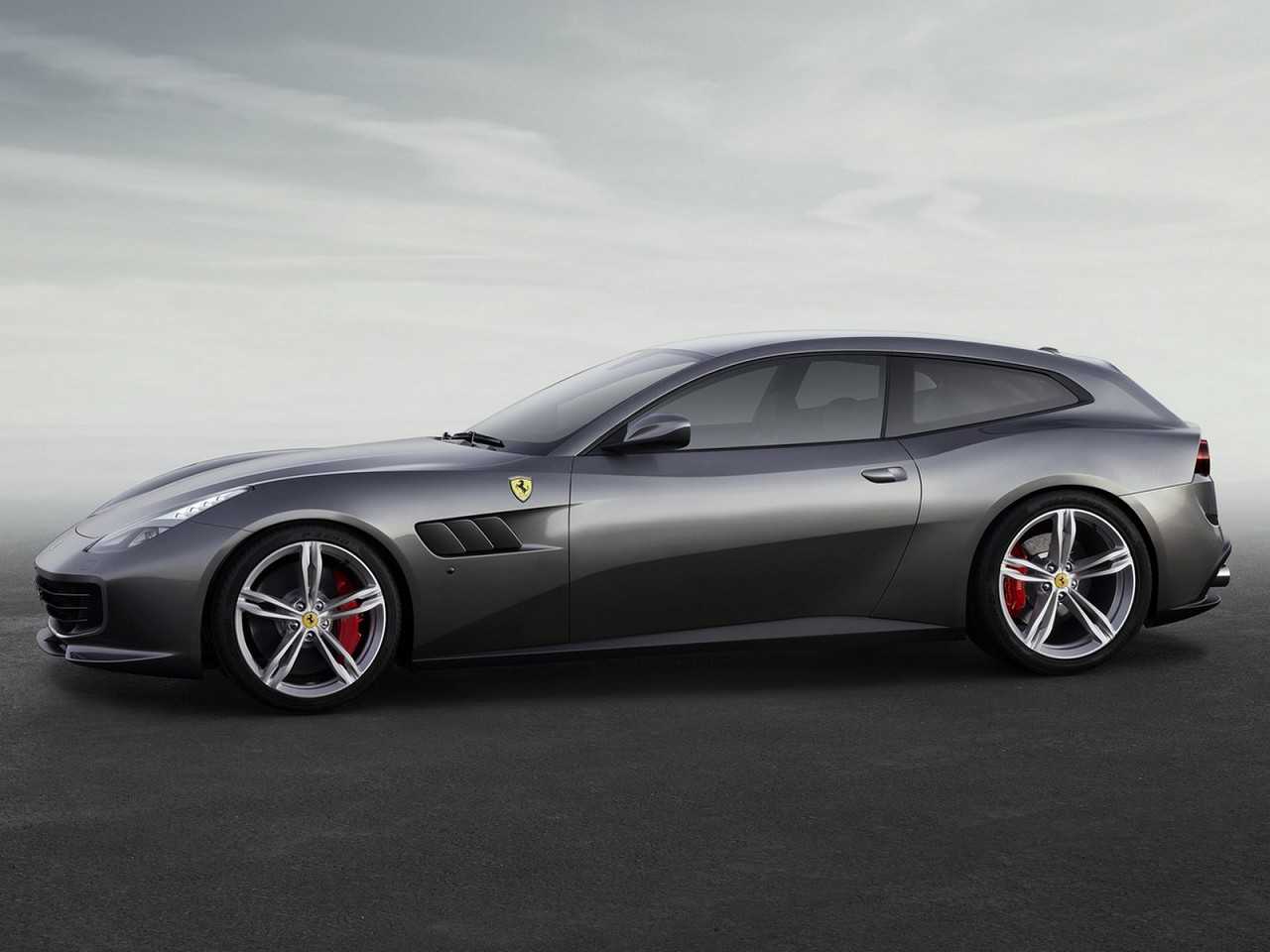 FerrariGTC4Lusso T 2016 - lateral