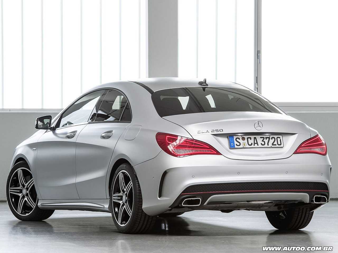 Mercedes-Benz�CLA - Foto 23 de 24 - 1600 x 1200 pixels2016 - �ngulo traseiro