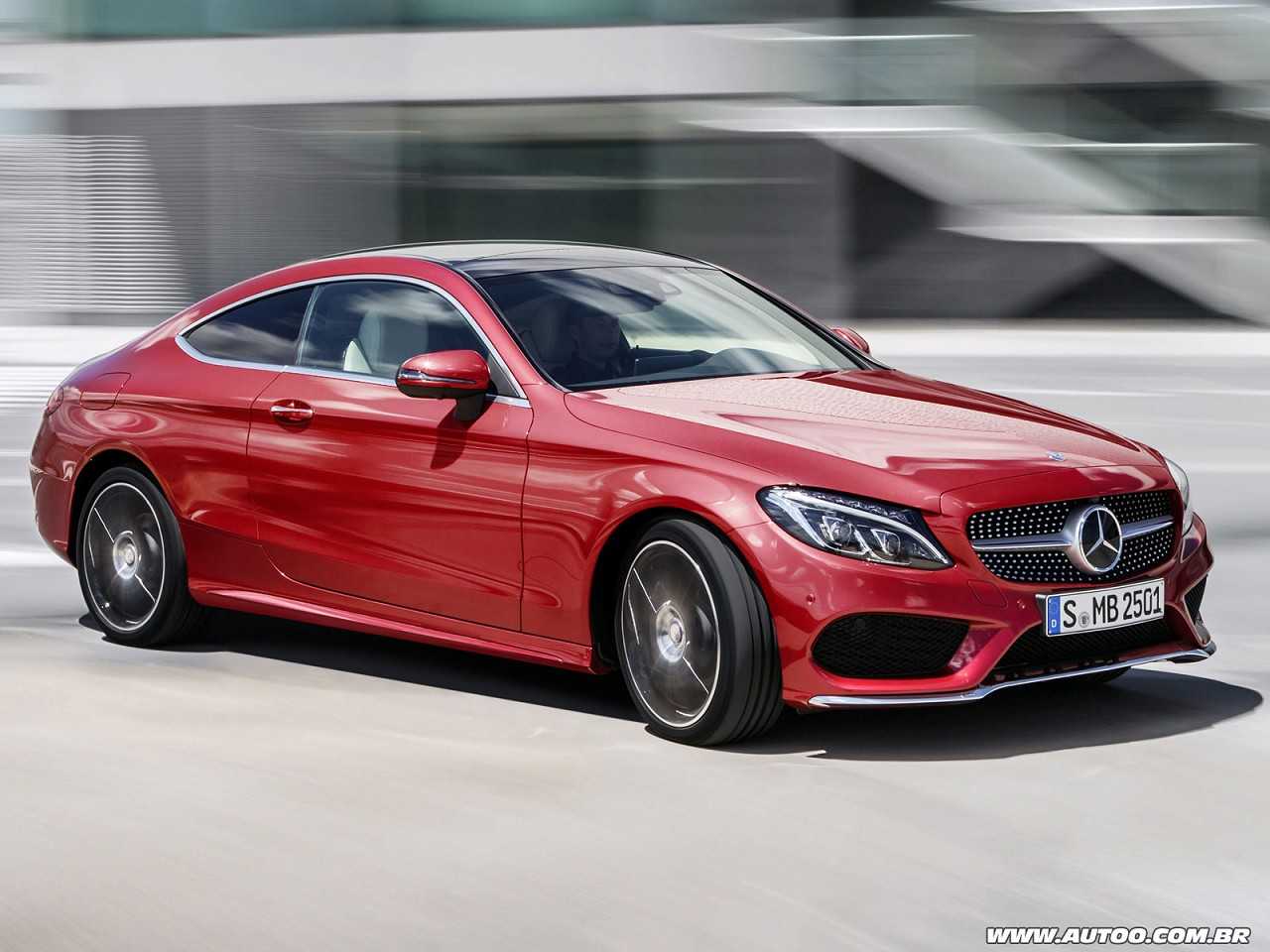 Mercedes-BenzClasse C Coup 2016 - ngulo frontal