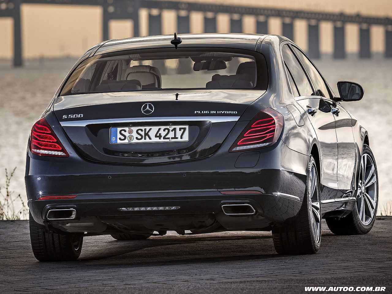 Mercedes-Benz�Classe S 2016 - �ngulo traseiro