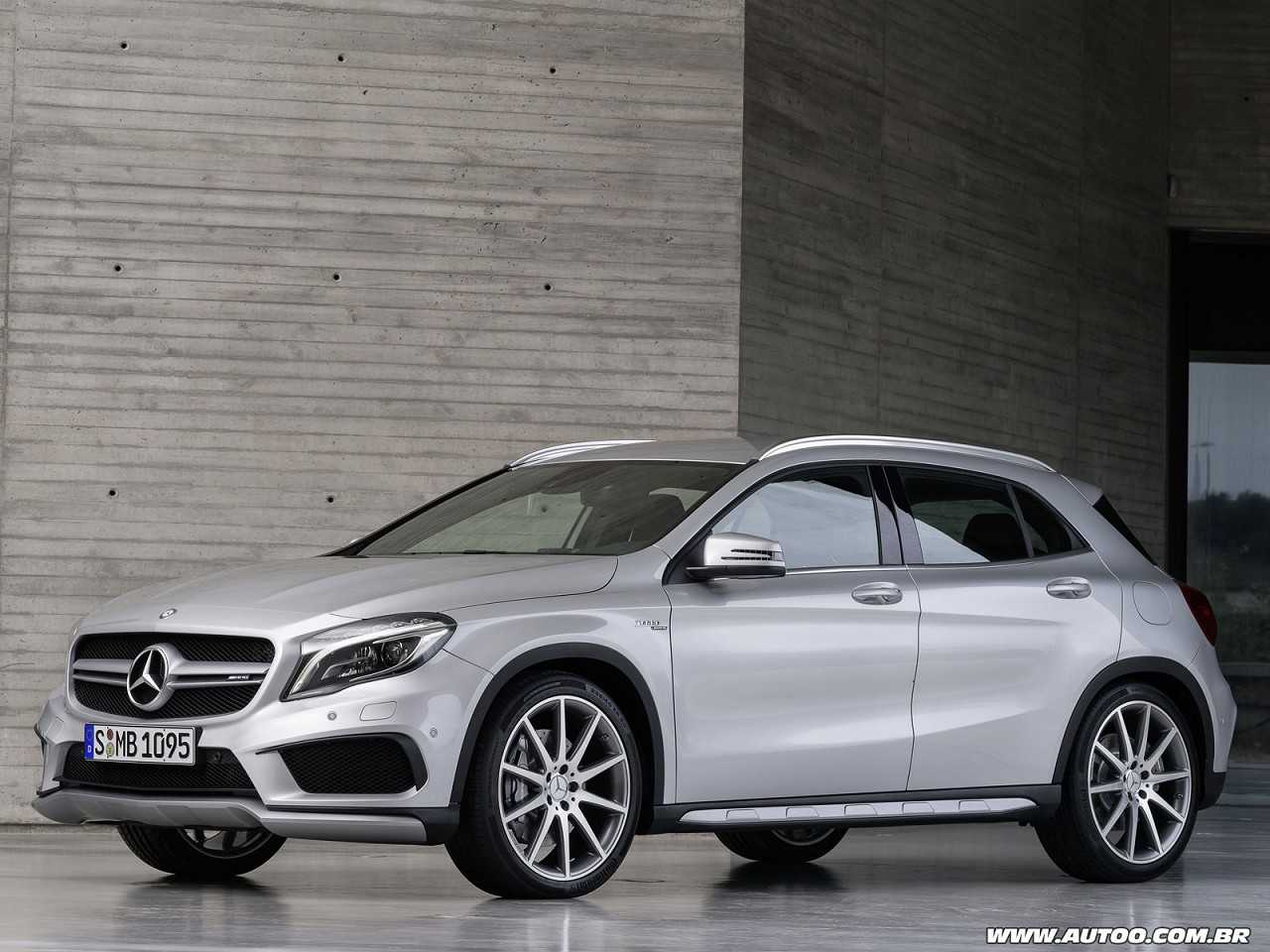 Mercedes-Benz�GLA 2015 - �ngulo frontal