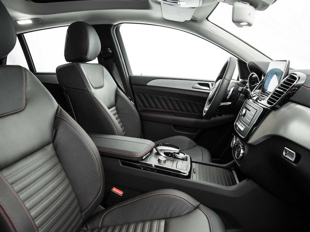 Mercedes-Benz�GLE Coup� 2016 - bancos dianteiros