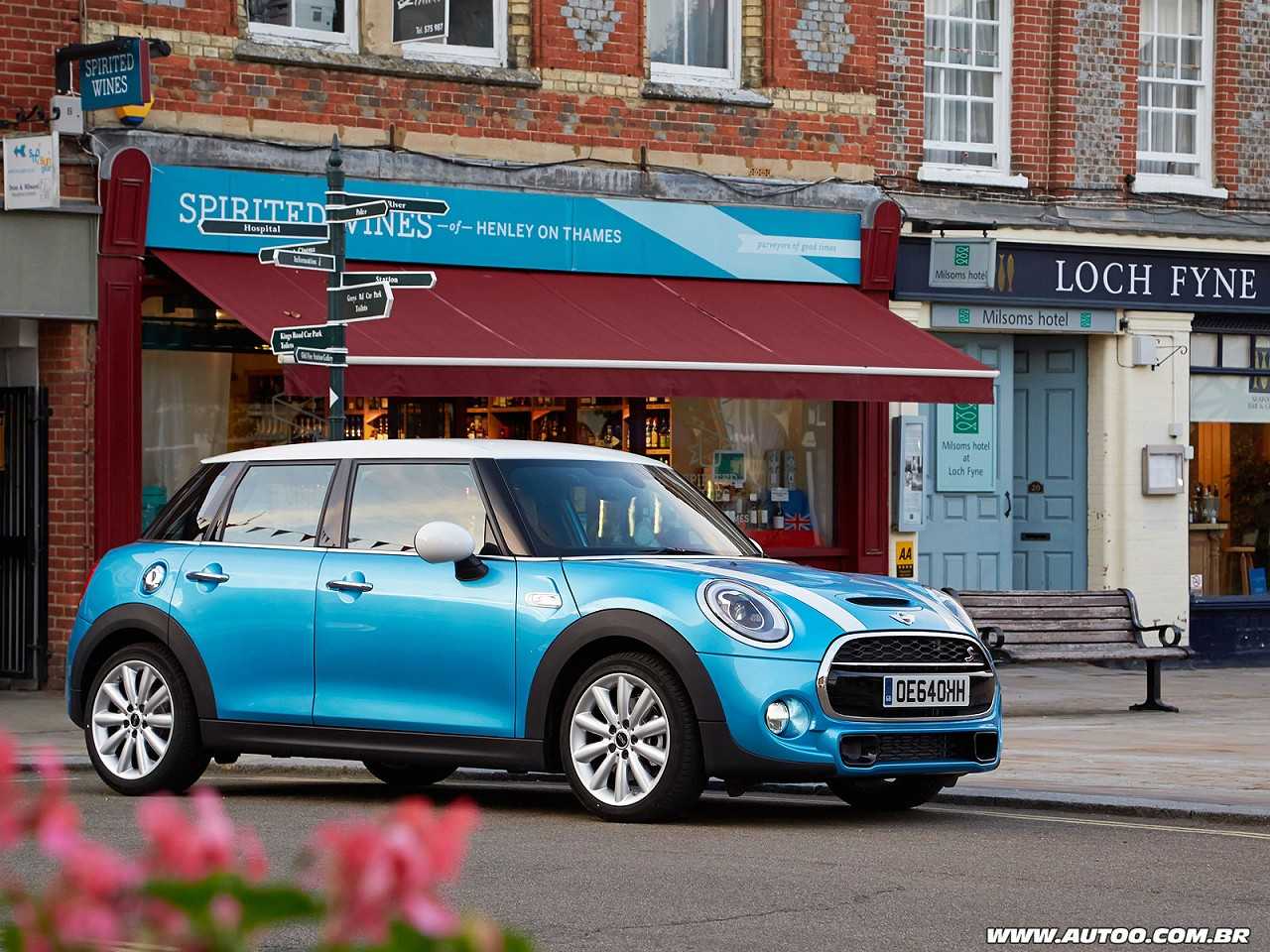 Mini�Hatch 5 portas
