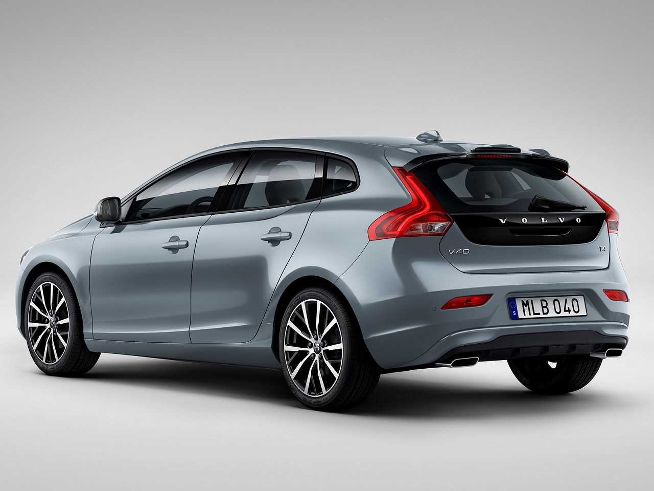 Volvo�V40 2017 - �ngulo traseiro