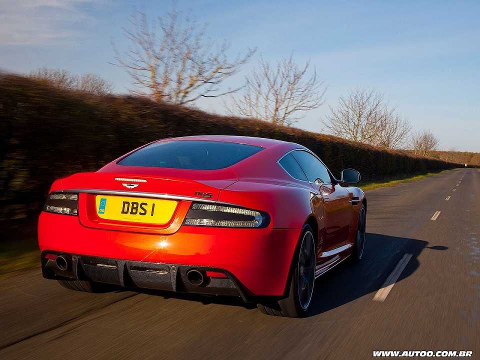 Aston Martin�DBS 2011 - �ngulo traseiro