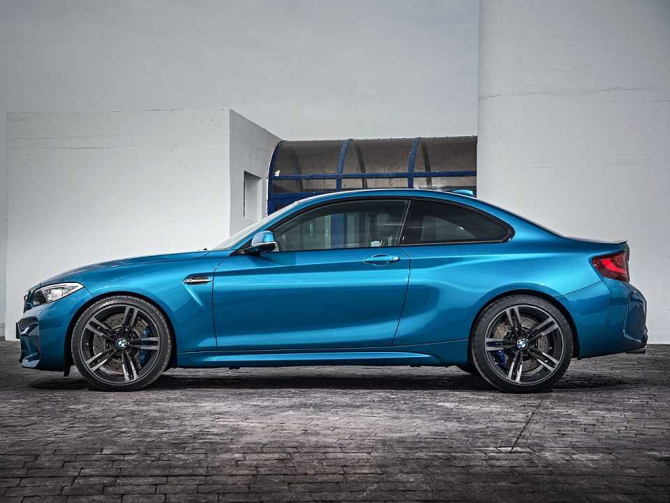 BMWM2 2016 - lateral
