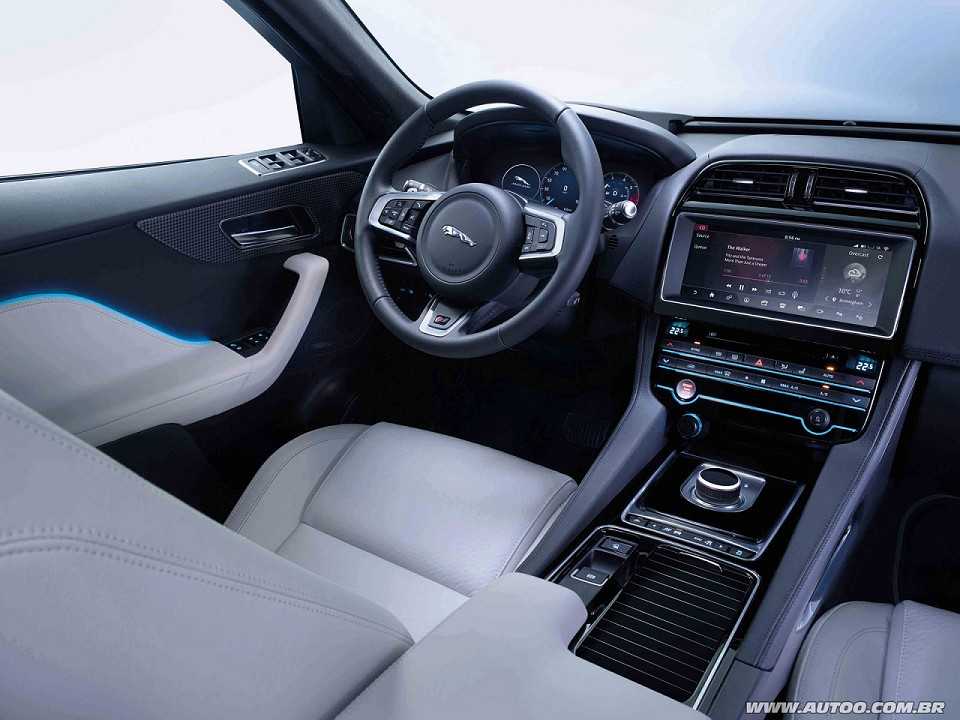 Jaguar�F-Pace 2017 - painel