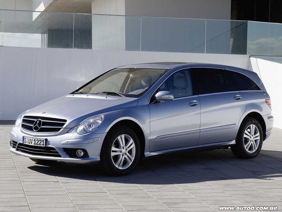 Mercedes-Benz�Classe R 2012 - �ngulo frontal