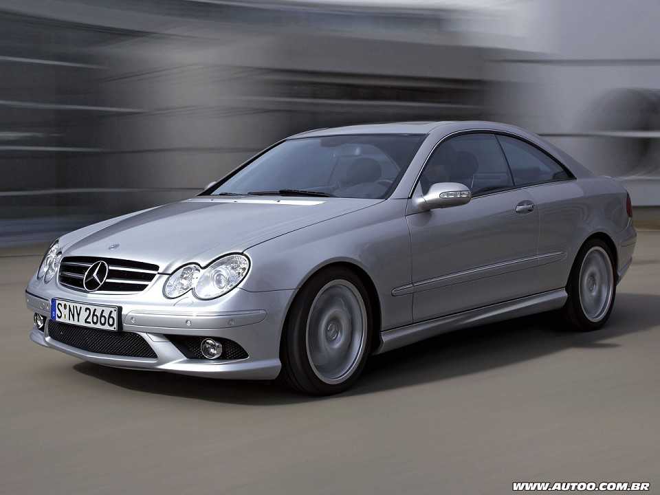 Mercedes-Benz�CLK 2009 - �ngulo frontal