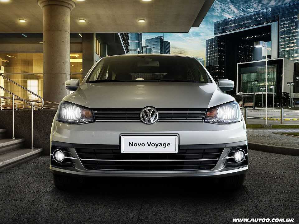 VolkswagenVoyage 2017 - frente