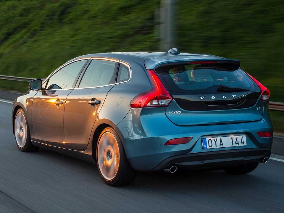 Volvo�V40 2015 - �ngulo traseiro