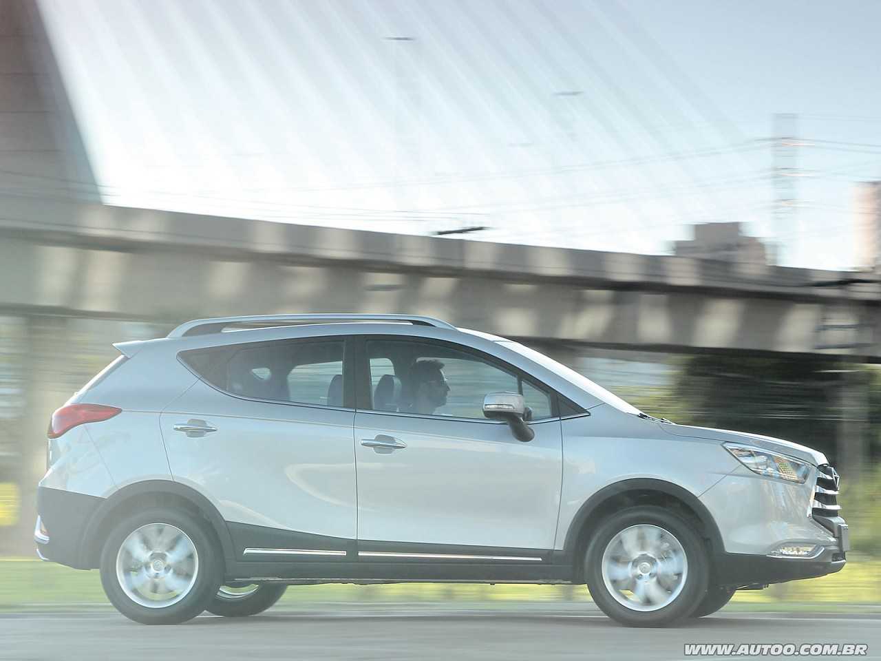JAC�T50 2016 - lateral
