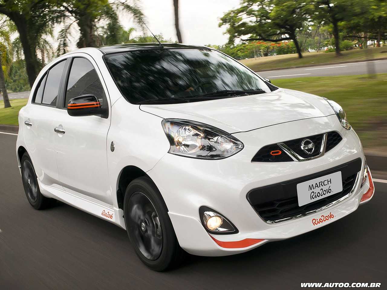 NissanMarch 2016 - ngulo frontal