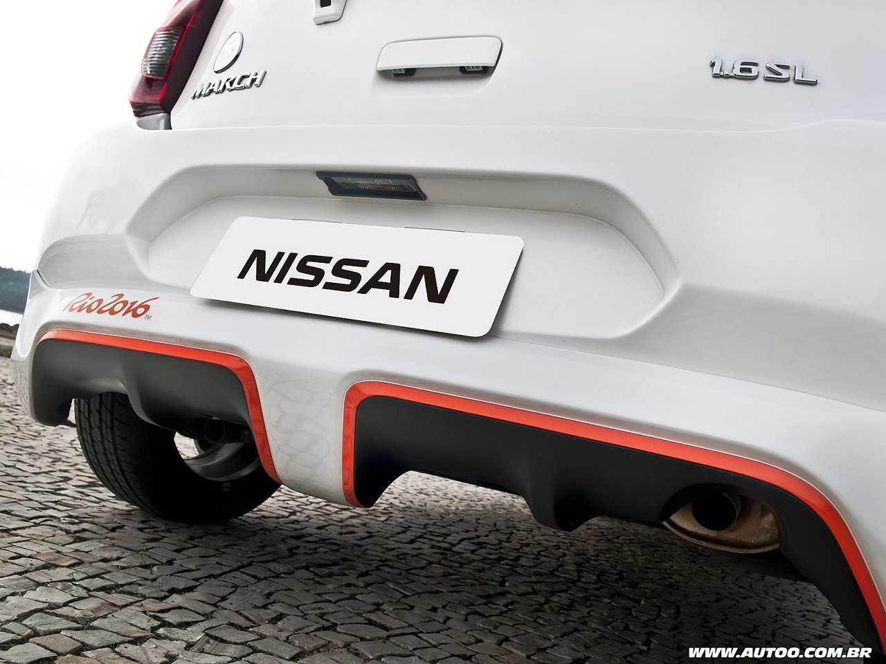 Nissan�March 2016 - outros