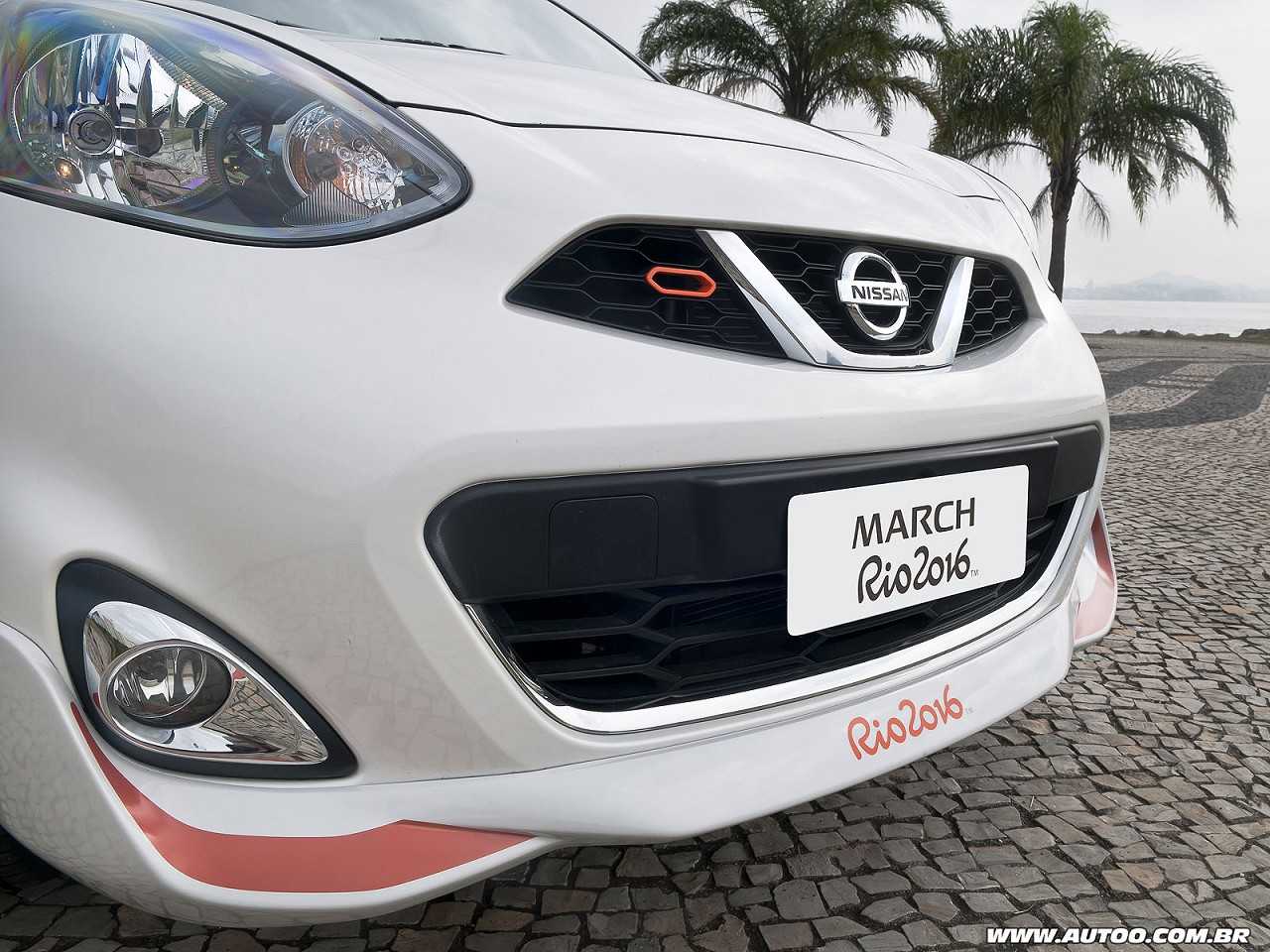 Nissan�March 2016 - outros