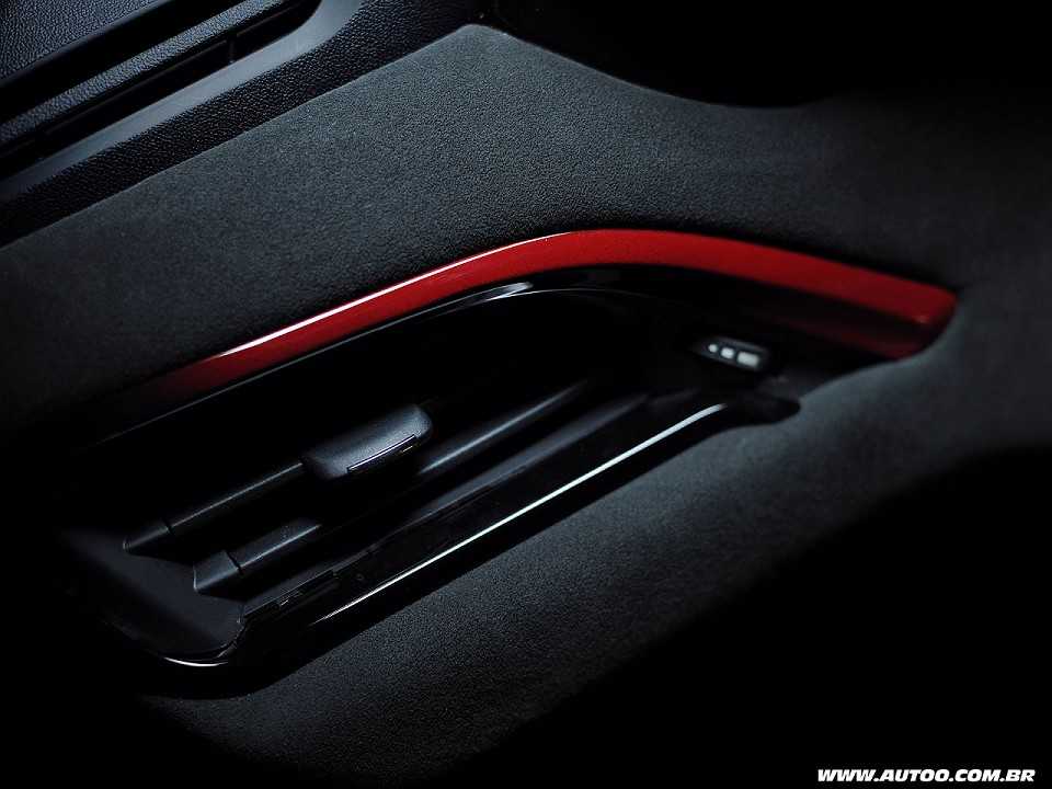 Peugeot�208 2014 - outros