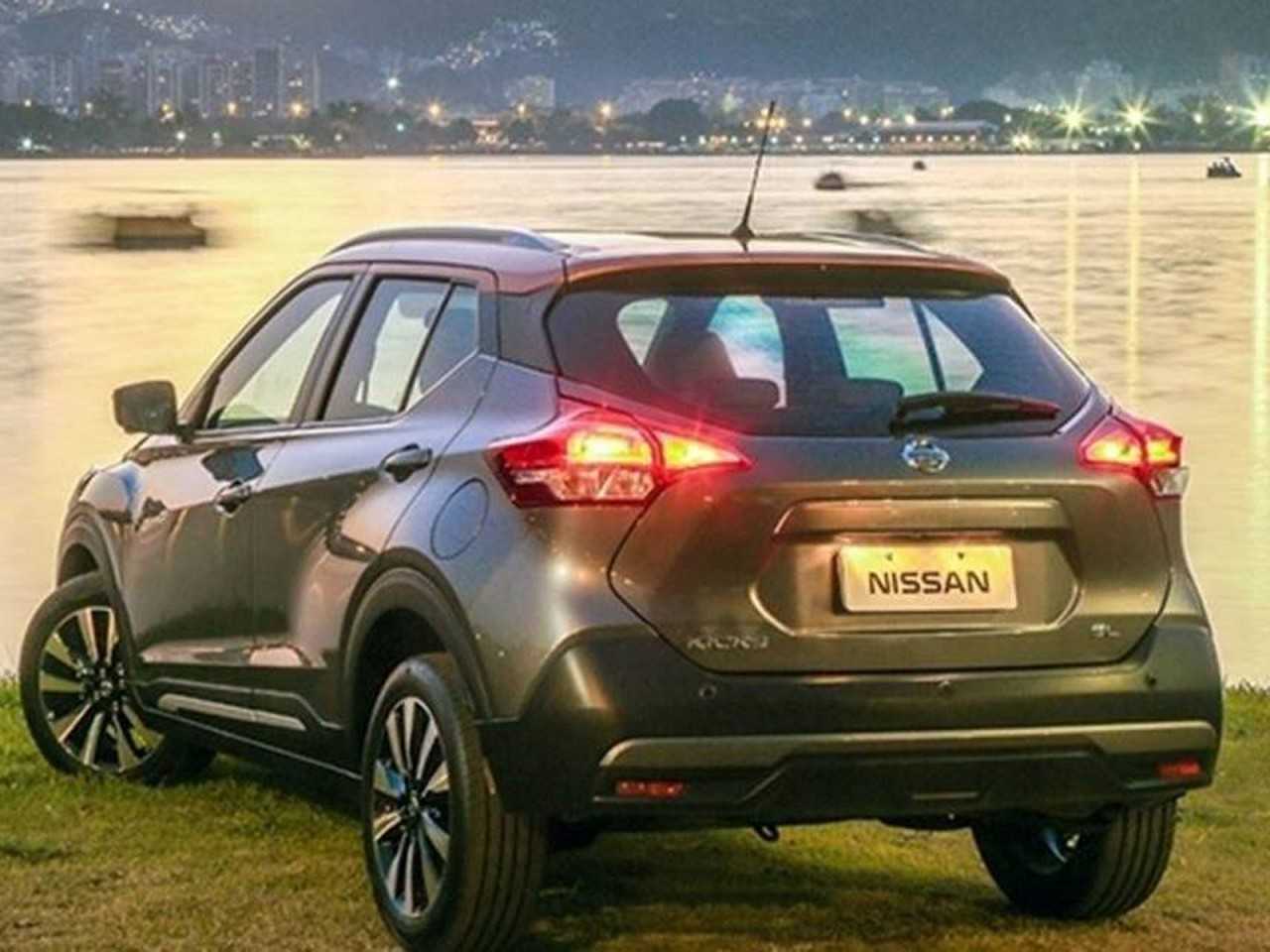NissanKicks 2017 - ngulo traseiro